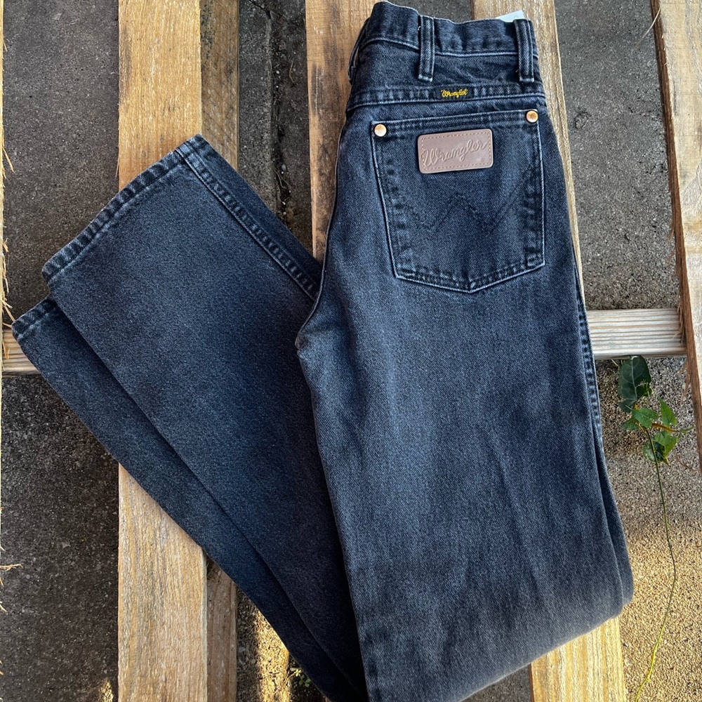 Wrangler | Vintage High Waisted Black Jeans